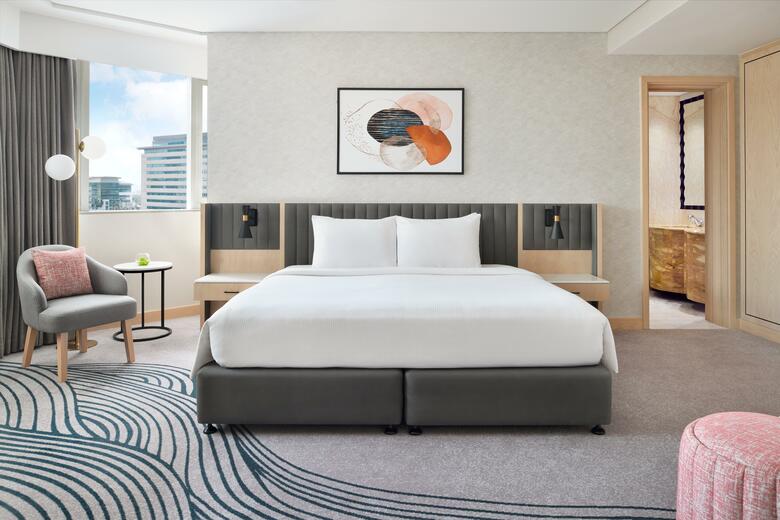 Crowne Plaza - Dubai Jumeirah, An Ihg Hotel