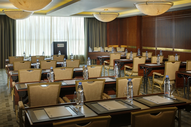 Crowne Plaza - Dubai Jumeirah, An Ihg Hotel