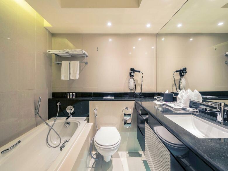 Crowne Plaza - Dubai Jumeirah, An Ihg Hotel