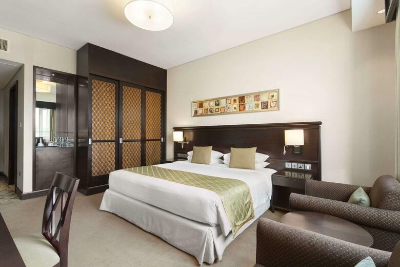 Crowne Plaza - Dubai Jumeirah, An Ihg Hotel