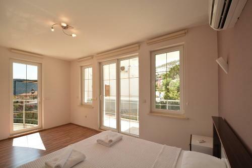 Villa Bur�e