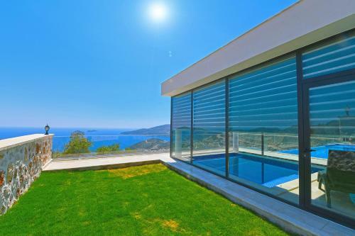 Villa Lacivert