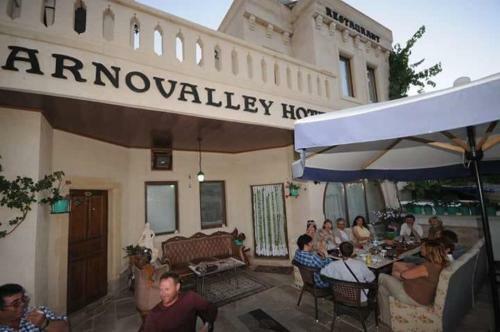 Arnovalley Hotel