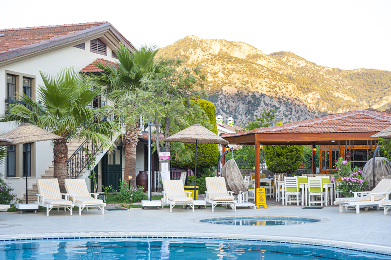 Portakal Hotel