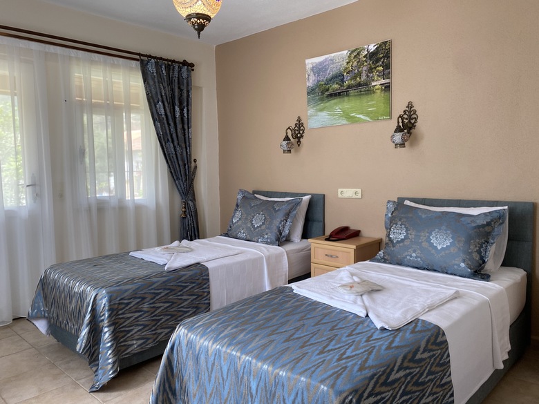 Portakal Hotel