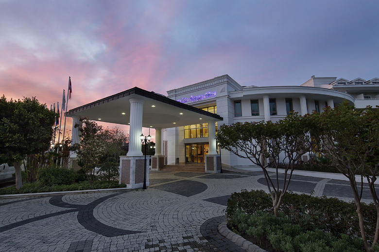 Hotel Alba Queen
