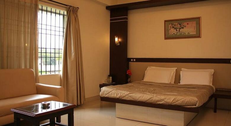 Hotel Golden Residency