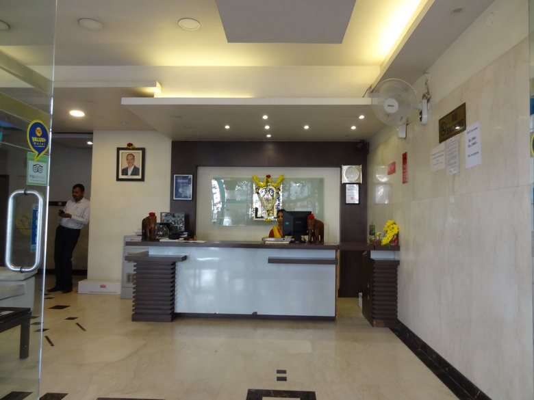 Hotel Golden Residency