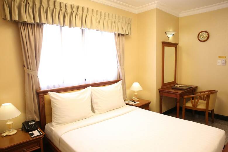 May Hotel