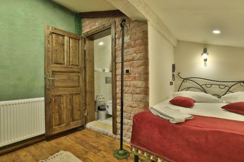 Aja Cappadocia Cave Hotel