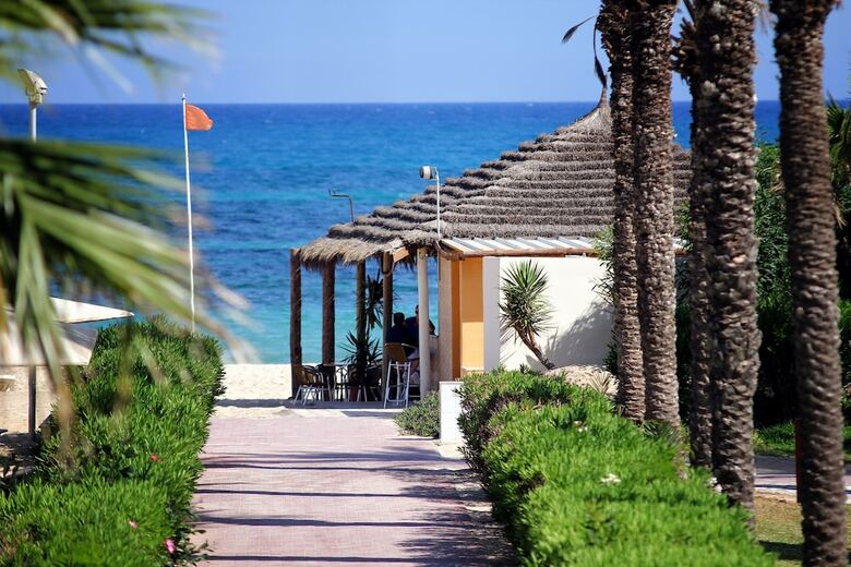 Hotel Calimera Delfino Beach Resort & Spa