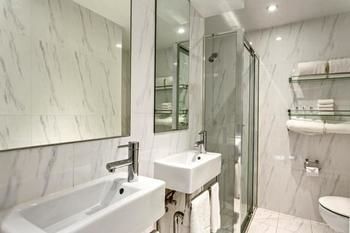 Hotel Storrier Sydney