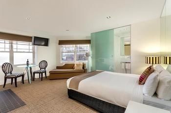 Hotel Storrier Sydney