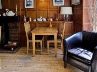 Three Swans Hotel