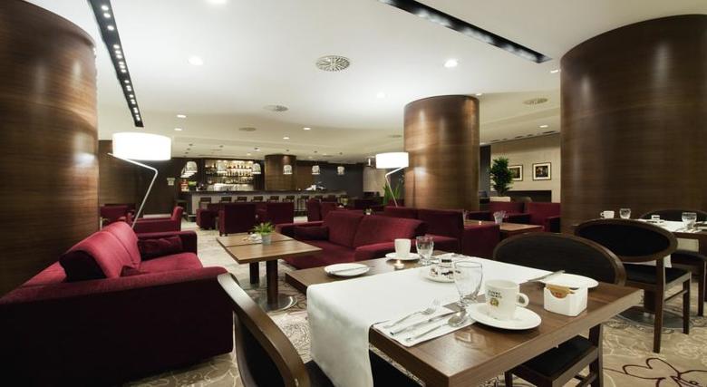 Hotel Doubletree By Hilton