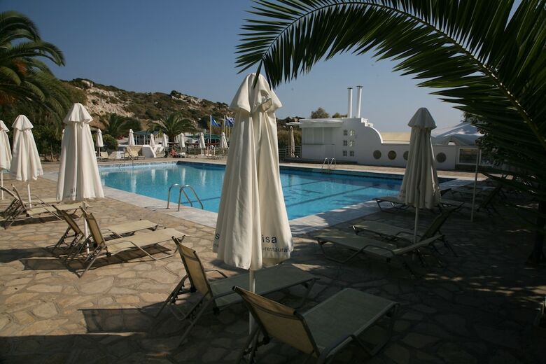 Hotel Glicorisa Beach