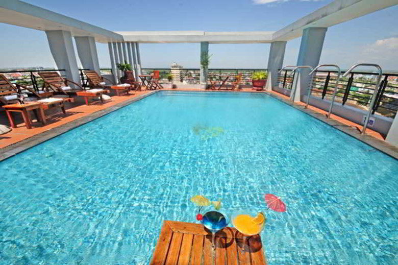 Romance Hotel Hue