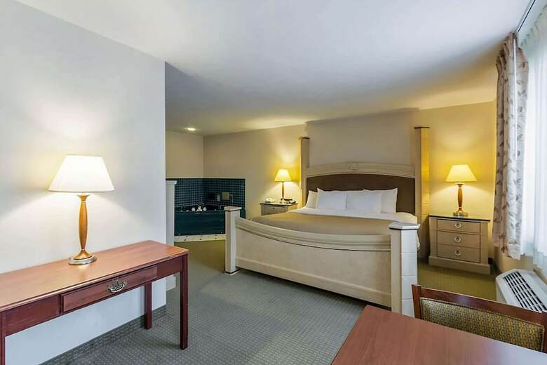 Hotel Comfort Inn