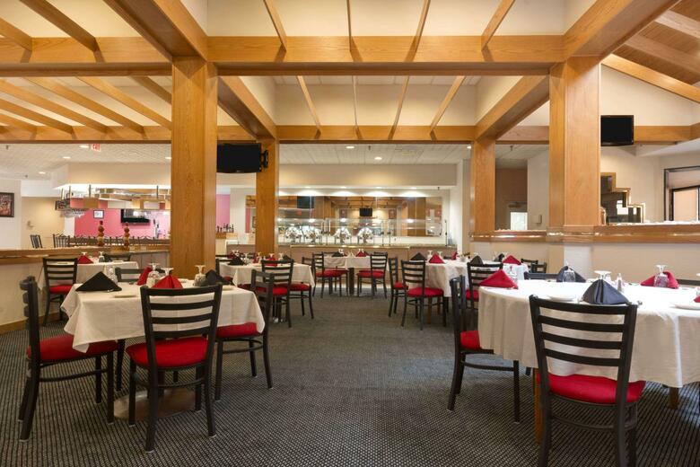 Hotel Ramada Blue Ridge