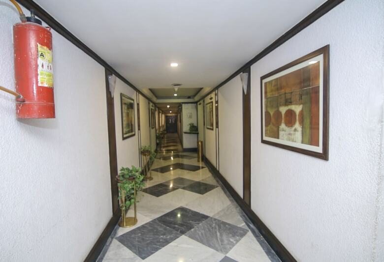 Hotel Lytton