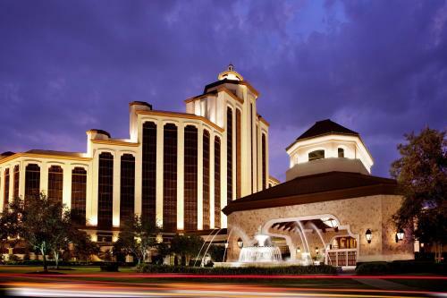 Hotel L�auberge Du Lac Casino Resort