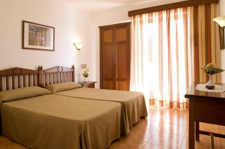 Hotel Ses Puntetes