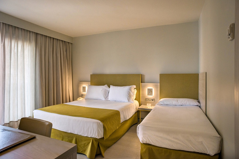 Hotel Mediterr�neo