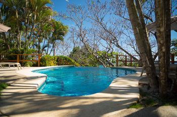 Hotel Tango Mar