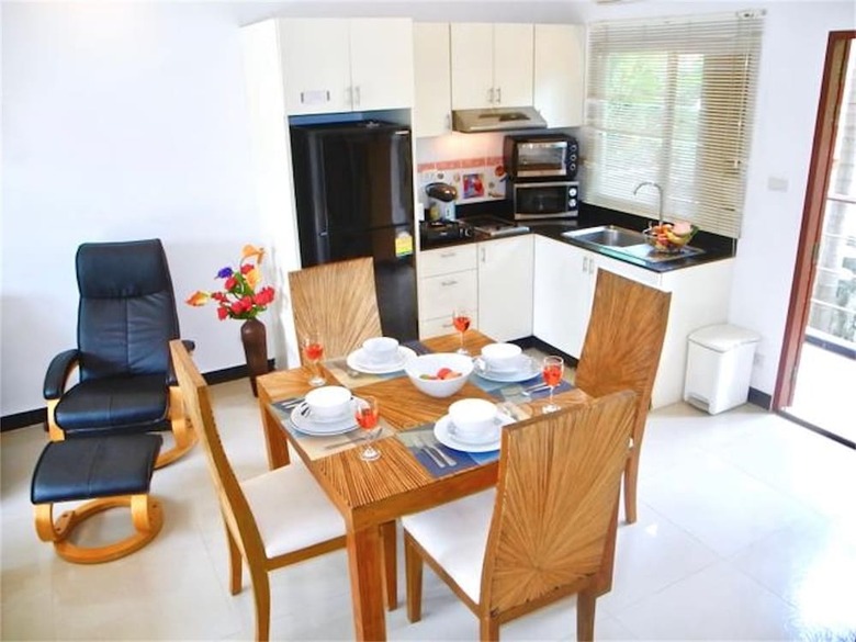 Relife Residence : 1 Br Apartment In Nai Harn