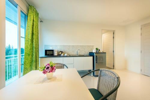 Hotel Chada@nakhon