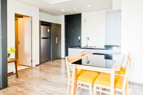 Apartamentos The Deck Patong By Favstay
