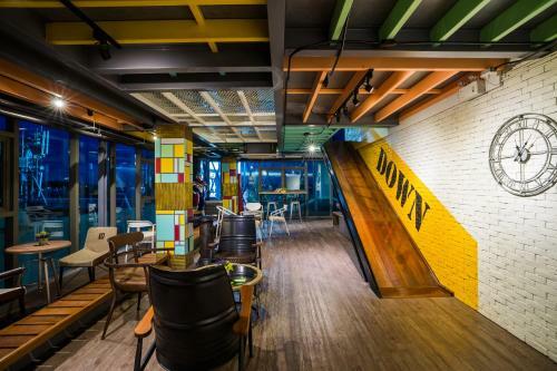 Nonze Hostel