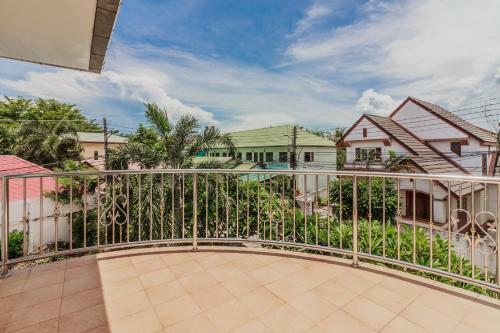 Walkingstreet Tewaree Villa 4 Bedrooms