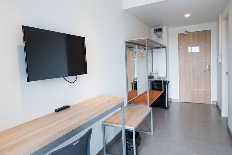 S.22 Hotel Suratthani