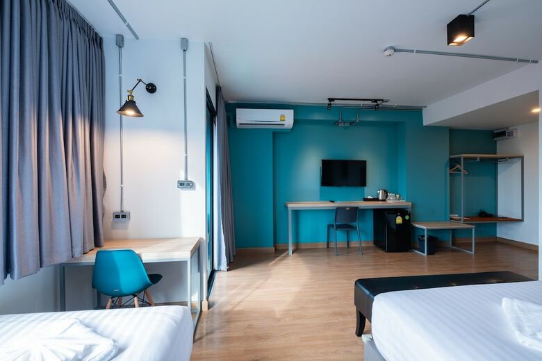 S.22 Hotel Suratthani