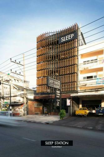 Hotel Sleep Station