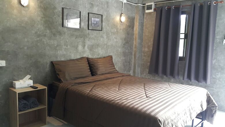 Hotel 4hearts Loft House