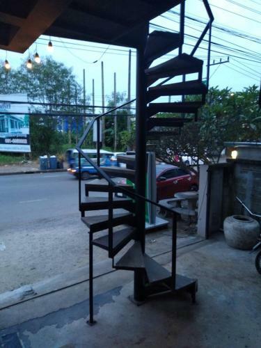 Chang Bed And Bar Hostel