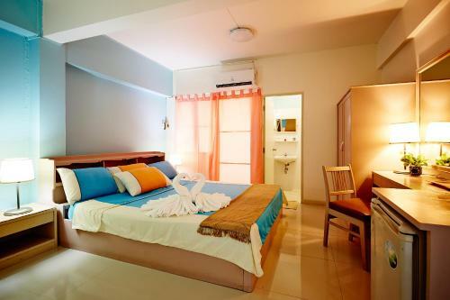 We Train Hotel Don Muang