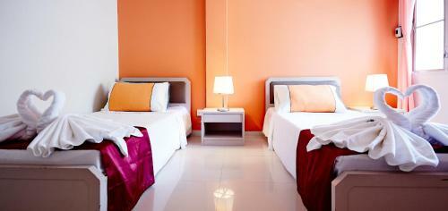 We Train Hotel Don Muang