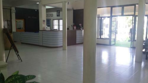 We Train Hotel Don Muang