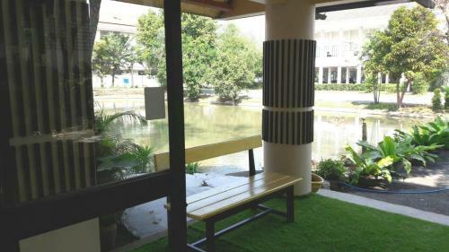 We Train Hotel Don Muang