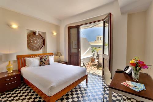 Da House Hotel