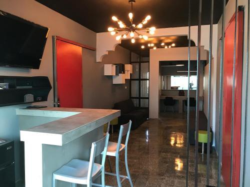 Nomada Urban Beach Hostel