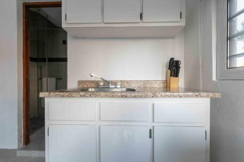 Hostal Cacique 2260
