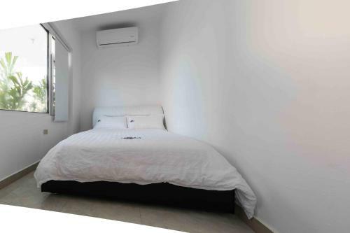 Hostal Cacique 2260