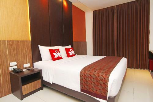Hotel Zen Premium Near Rumah Mode