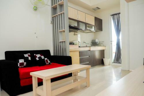 Comfortable 2br Parahyangan Residence Apartment By Travelio
