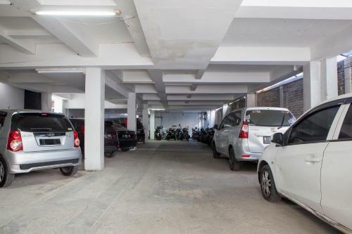 Hostal Reddoorz Near Telkom Corporate University