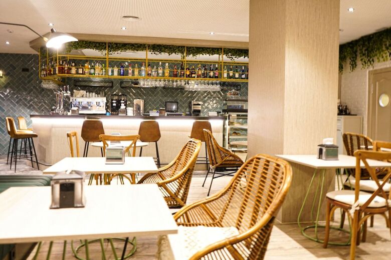 Hotel Sercotel Do�a Carmela